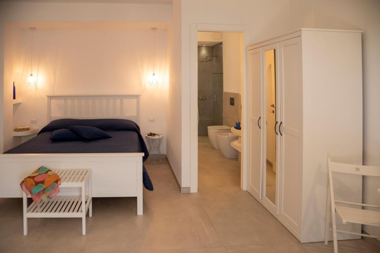 Maridea - Les Suites Du Soleil Ponza Extérieur photo