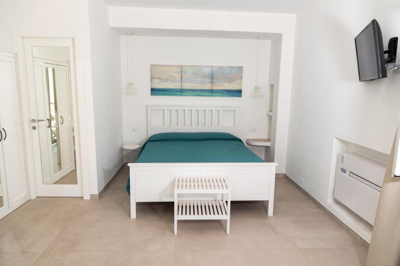 Maridea - Les Suites Du Soleil Ponza Extérieur photo