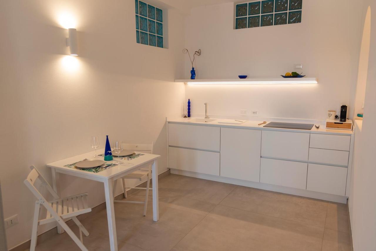 Maridea - Les Suites Du Soleil Ponza Extérieur photo