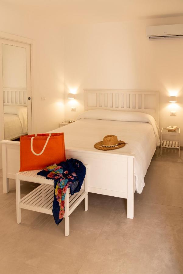 Maridea - Les Suites Du Soleil Ponza Extérieur photo